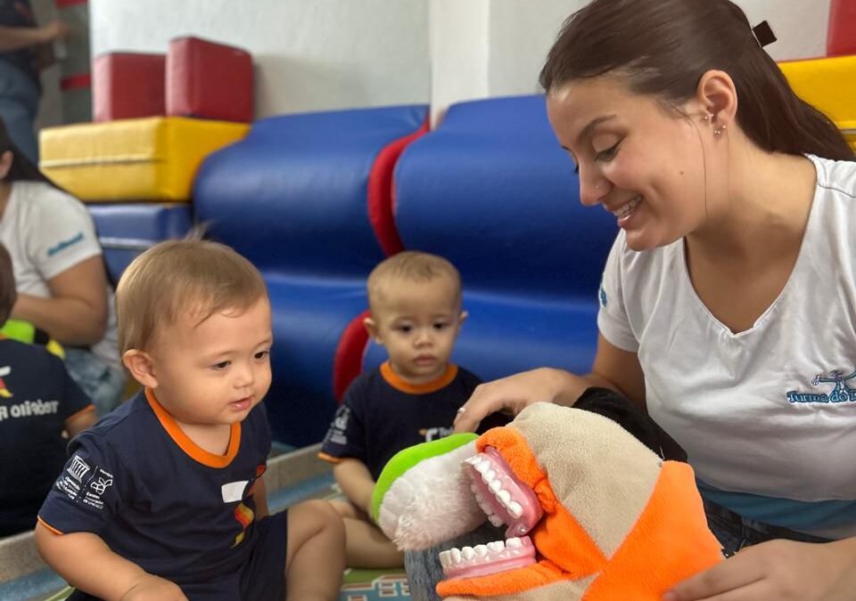 Saúde bucal desde os primeiros passos 🦷
